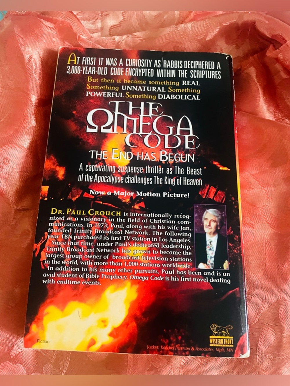 The Omega Code Book By Paul Crouch with Lance Charles Fiction 311 Pages Vintage - Picture 2 of 8